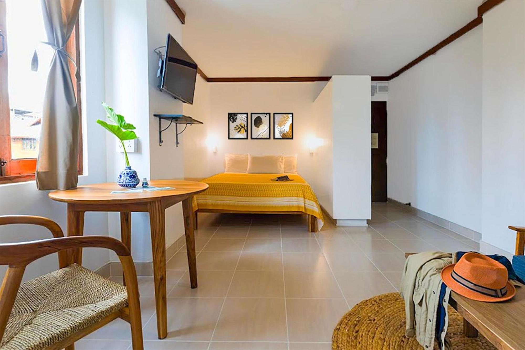 Collection O Howard Square Boutique Hotel Bangkok Exterior foto