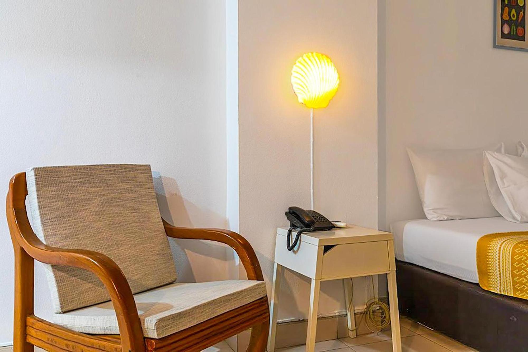 Collection O Howard Square Boutique Hotel Bangkok Exterior foto