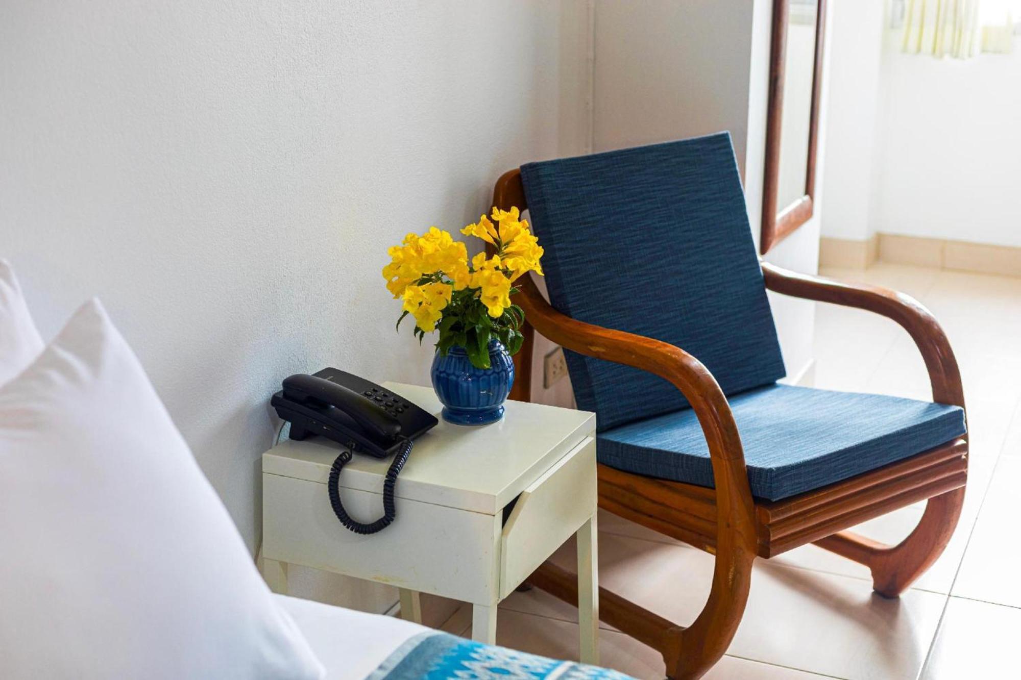 Collection O Howard Square Boutique Hotel Bangkok Exterior foto