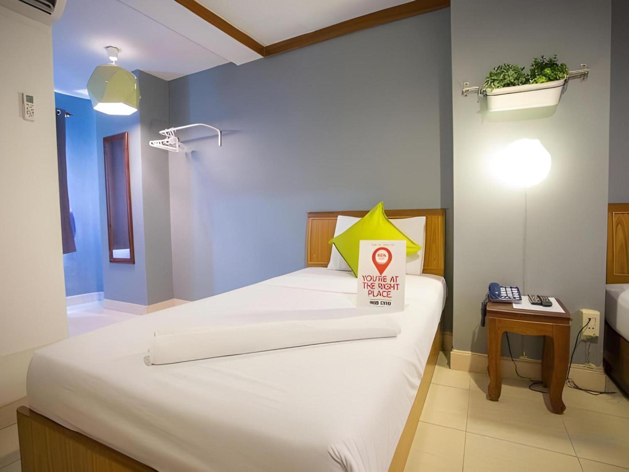 Collection O Howard Square Boutique Hotel Bangkok Exterior foto